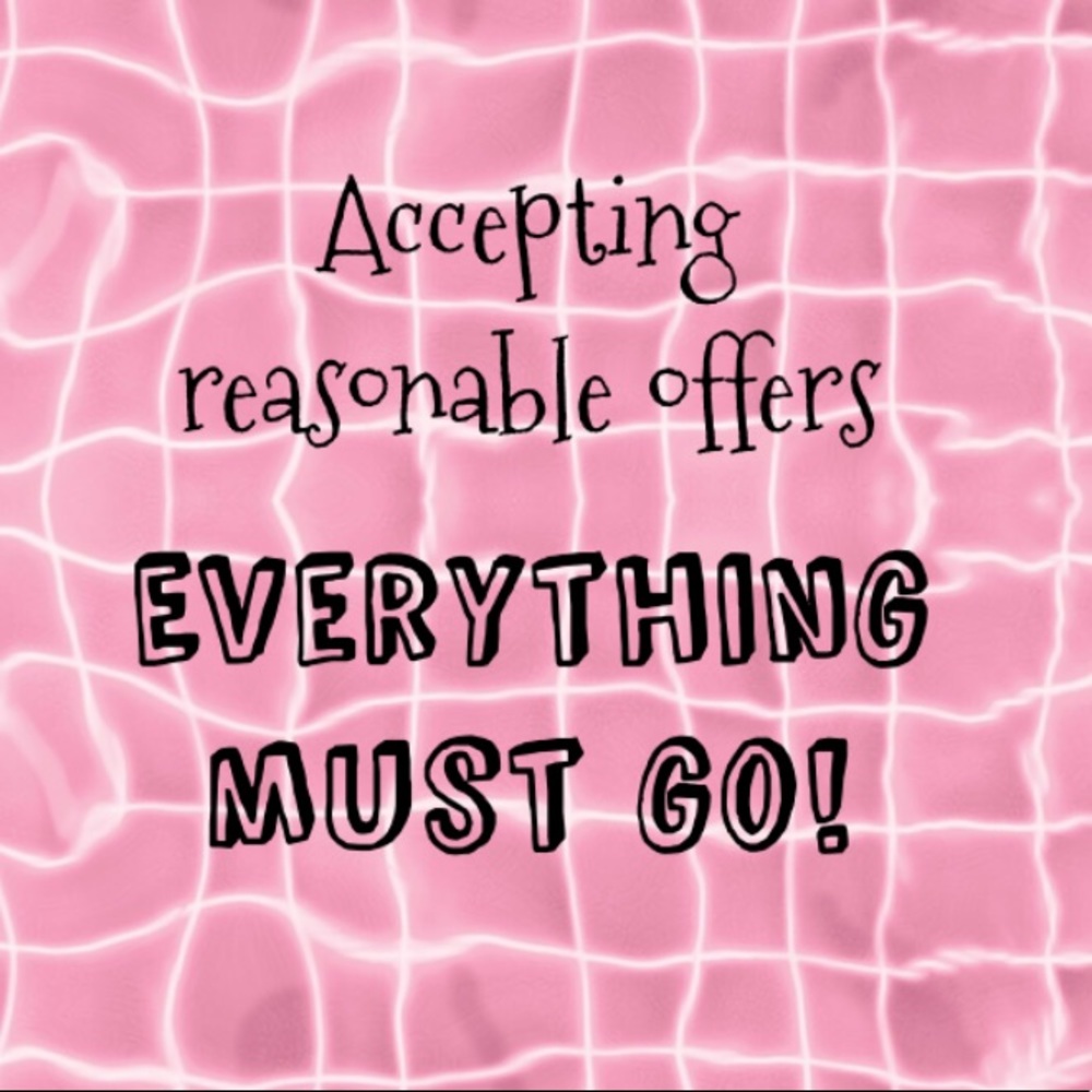 Welcome to my closet!🌹⚜️💫